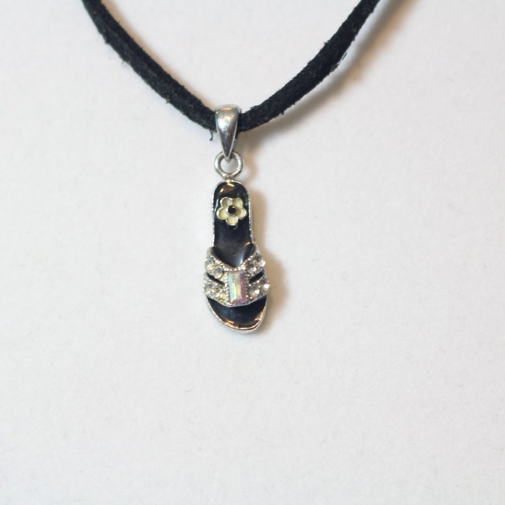 👠 1990's Sterling Silver Black Suede Crystal Flower Flip Flop Necklace  👠